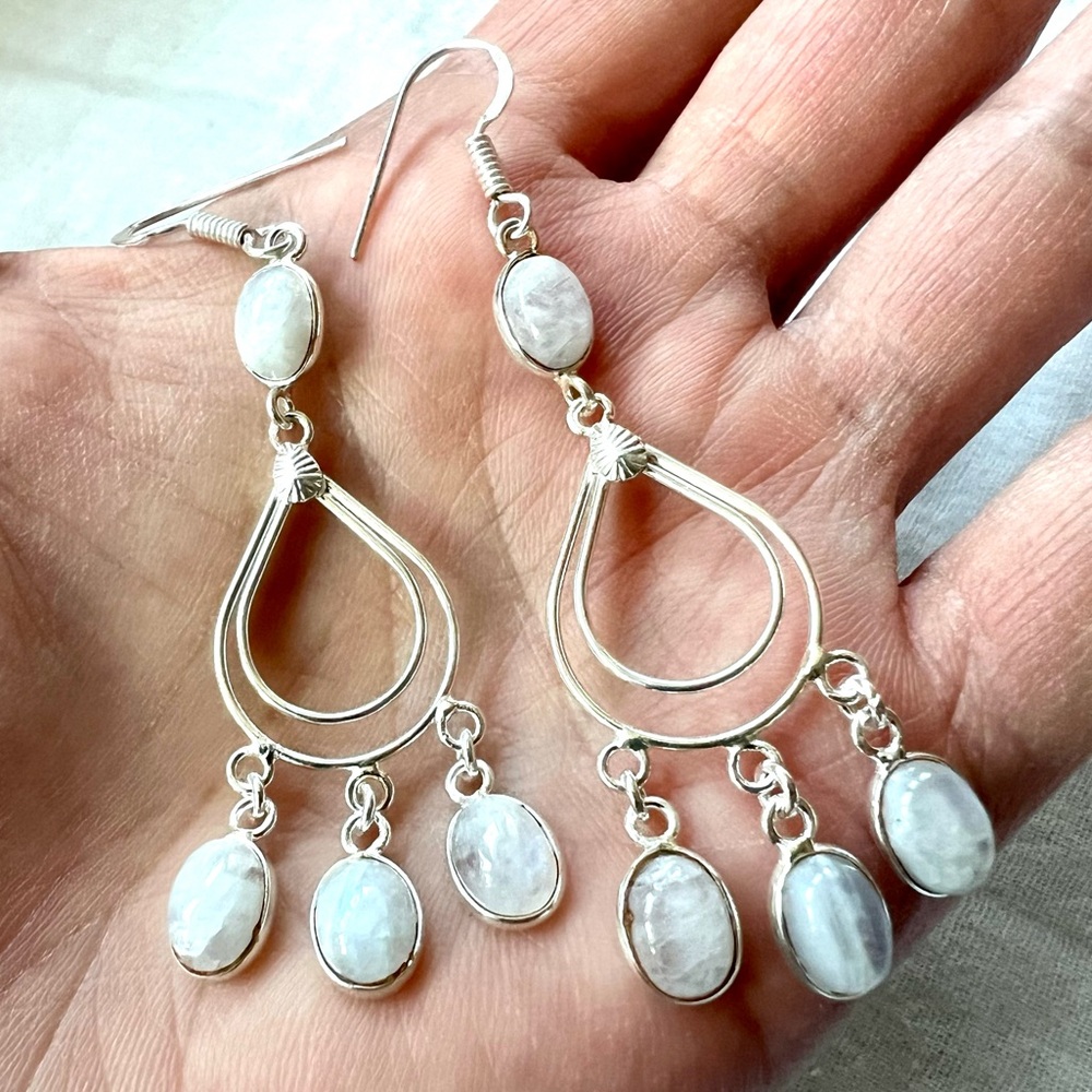 925 Feminine Flash Moonstone Chandelier Earrings